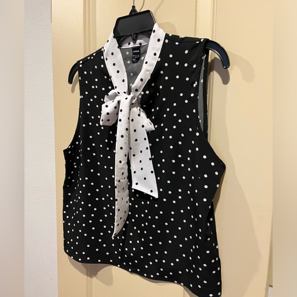 🖤🤍 SHEIN black and white polka dot blouse.  NWOT. Size large. 🖤🤍 - Picture 5 of 7